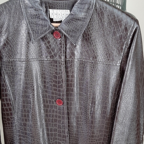 Leather jacket - Picture 1 of 5